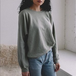 Aliya Wanek Tig Sweatshirt in Sage